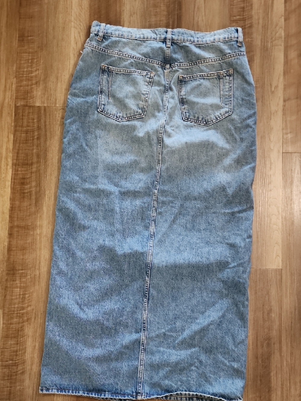 10 Crosby Derek Lam Denim Midi Skirt Front Slit Light Wash High Rise Y2K - Picture 7 of 9